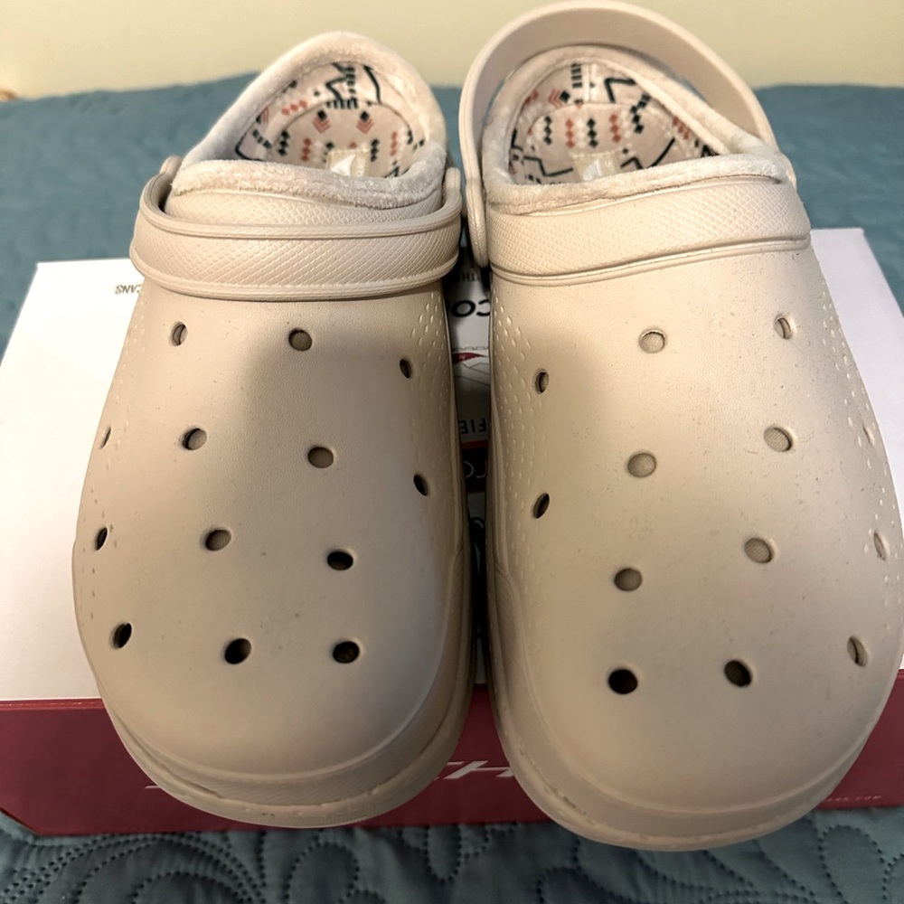 Women’s Skechers Foamies